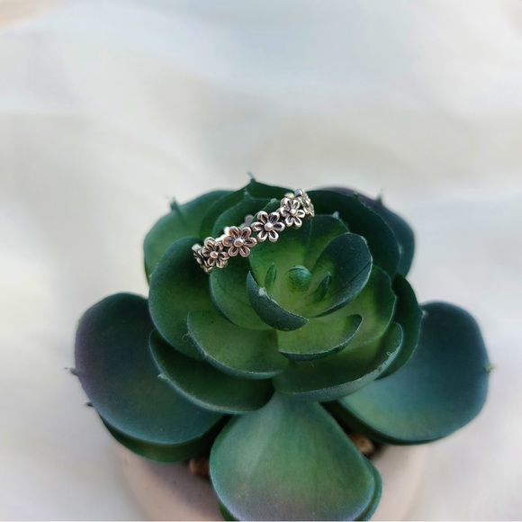 Flower Sterling Silver 925 Ring - Picture 1 of 5